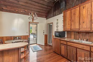 169 N Serpentine Ave, Hot Springs, NC 28743 - Photo 30