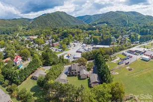 169 N Serpentine Ave, Hot Springs, NC 28743 - Photo 42