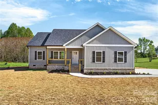 144 Tranquility Ln, Harmony, NC 28634 - Photo 2
