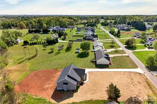 144 Tranquility Ln, Harmony, NC 28634 - Photo 44