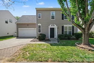 7833 Rolling Meadows Ln, Huntersville, NC 28078 - Photo 2