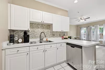9054 Meadow Vista Road, Charlotte, NC 28213 - Photo 6