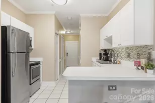 9054 Meadow Vista Rd, Charlotte, NC 28213 - Photo 10