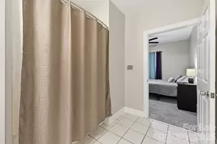 9054 Meadow Vista Rd, Charlotte, NC 28213 - Photo 22