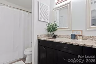 212 W 10th St, Charlotte, NC 28202 - Photo 10