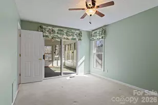 514 Cobblestone Ln, Flat Rock, NC 28731 - Photo 12