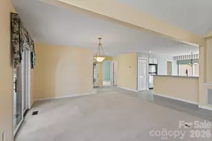 514 Cobblestone Ln, Flat Rock, NC 28731 - Photo 14