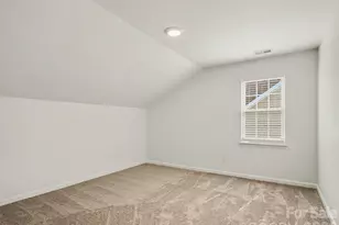 3749 Sipes Ln, Charlotte, NC 28269 - Photo 16