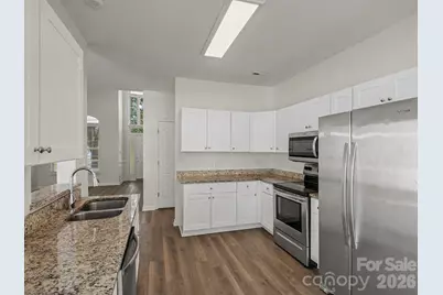 3749 Sipes Lane, Charlotte, NC 28269 - Photo 6