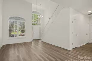 3749 Sipes Ln, Charlotte, NC 28269 - Photo 4