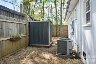 89 Carolina Ave, Brevard, NC 28712 - Photo 24