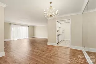 1323 Queens Rd, Charlotte, NC 28207 - Photo 10