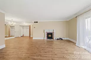 1323 Queens Rd, Charlotte, NC 28207 - Photo 4