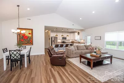 1686 Friendship Road, Statesville, NC 28625 - Photo 8