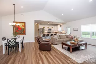 1686 Friendship Rd, Statesville, NC 28625 - Photo 8