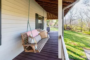 121 Churchill Downs Dr, Fairview, NC 28730 - Photo 24