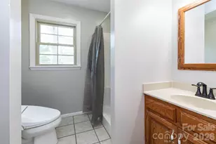 121 Churchill Downs Dr, Fairview, NC 28730 - Photo 14