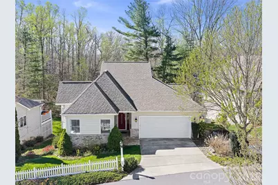 25 Ashefield Court, Hendersonville, NC 28791 - Photo 48