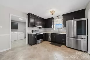 4805 Wordsworth Cir, Conover, NC 28613 - Photo 14