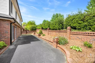 1940 Wexford Court, Gastonia, NC 28054 - Photo 34