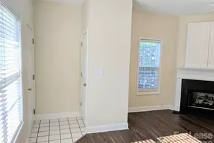 917 Shearer St, Davidson, NC 28036 - Photo 2