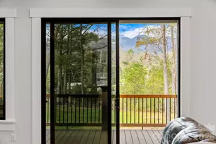 31 Grizzly Dr, Leicester, NC 28748 - Photo 6