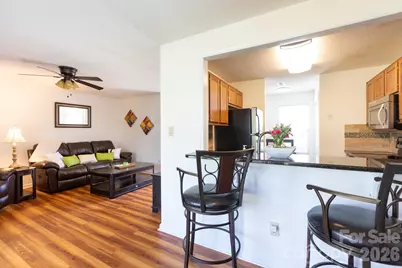5600 Amity Springs Drive, Charlotte, NC 28212 - Photo 6