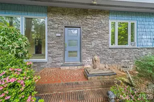 1051 Paramount Circle, Gastonia, NC 28052 - Photo 2