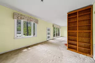 1051 Paramount Circle, Gastonia, NC 28052 - Photo 6