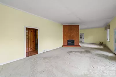 1051 Paramount Circle, Gastonia, NC 28052 - Photo 4