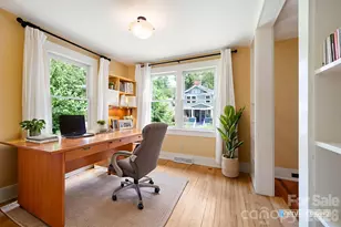 30 Monroe Pl, Asheville, NC 28801 - Photo 14