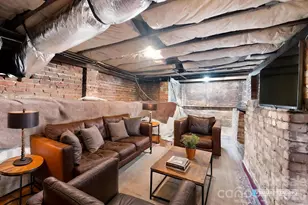 30 Monroe Pl, Asheville, NC 28801 - Photo 28