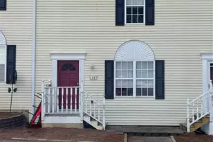 1057 19th St NE, Hickory, NC 28601 - Photo 2