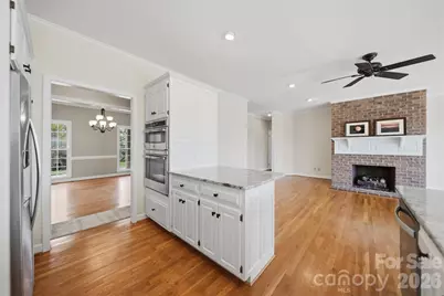 3820 8th Street Place NW, Hickory, NC 28601 - Photo 10