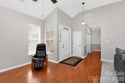 10631 Jardin Way, Charlotte, NC 28215 - Photo 12