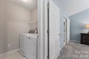 2723 Old Ironside Dr, Charlotte, NC 28213 - Photo 18