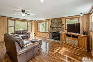 91 Rice Branch Rd, Asheville, NC 28804 - Photo 6