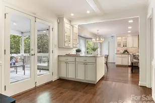 5239 Winding Brook Rd, Charlotte, NC 28226 - Photo 8