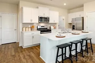 1720 Vanderlyn St, Monroe, NC 28112 - Photo 6