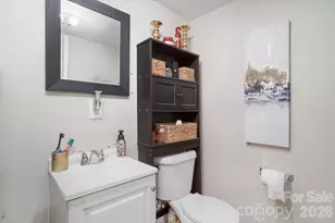 409 W Norment Ave, Gastonia, NC 28052 - Photo 6