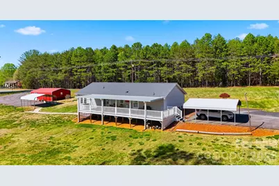 2981 Community Road, Claremont, NC 28610 - Photo 4