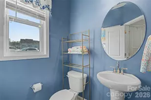 33 Cedar Hl Rd, Hendersonville, NC 28792 - Photo 18