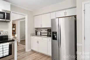 8124 Red Cap Ln, Charlotte, NC 28270 - Photo 8