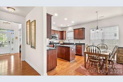 6913 Saranac Lane, Matthews, NC 28105 - Photo 14