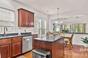 6913 Saranac Ln, Matthews, NC 28105 - Photo 20