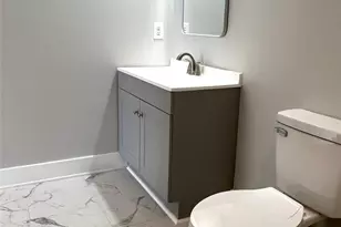 211 S Webb St, Gastonia, NC 28052 - Photo 10