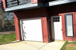 211 S Webb St, Gastonia, NC 28052 - Photo 2