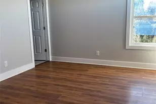 211 S Webb St, Gastonia, NC 28052 - Photo 12