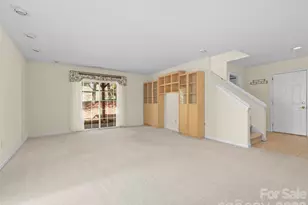 21 Old Applewood Ln, Hendersonville, NC 28739 - Photo 26