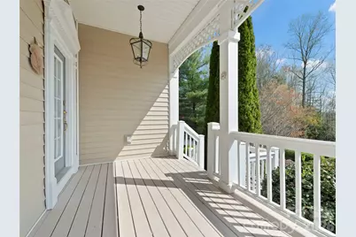 21 Old Applewood Lane, Hendersonville, NC 28739 - Photo 22